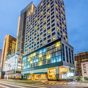 Fives Centre ジョホールバル